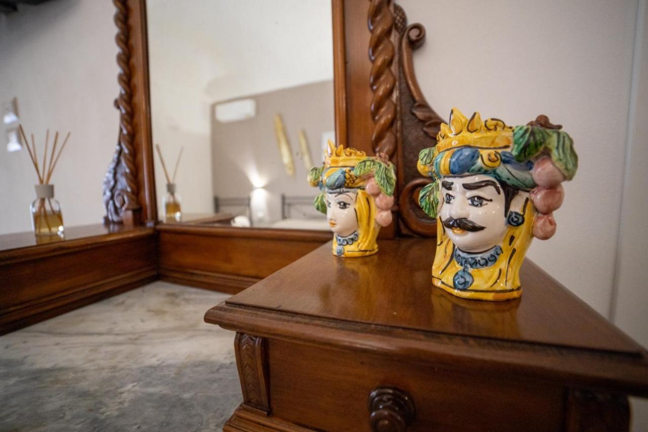 B&B Palazzo Loreto Avola Esterno foto