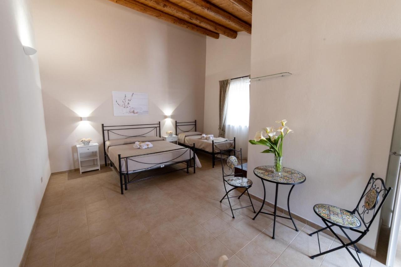 B&B Palazzo Loreto Avola Esterno foto