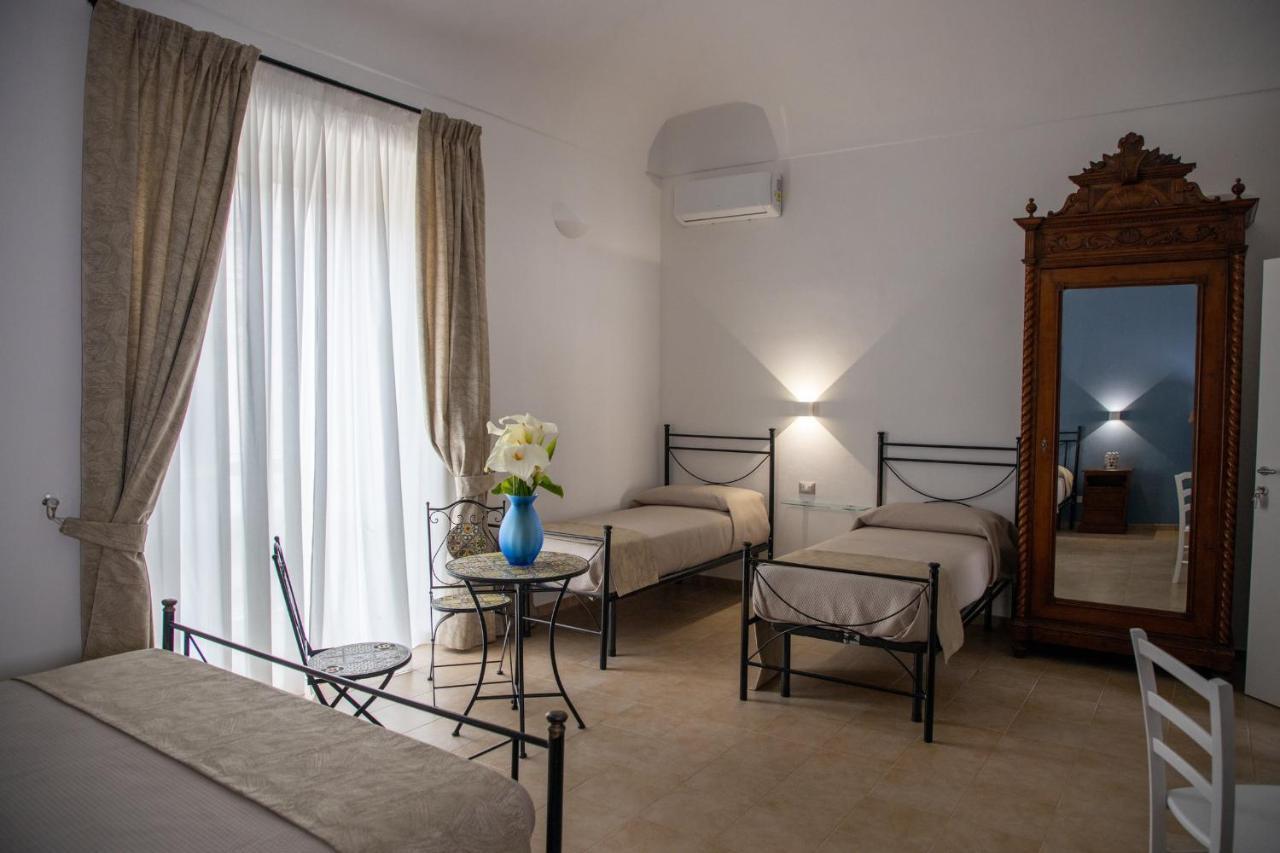 B&B Palazzo Loreto Avola Esterno foto