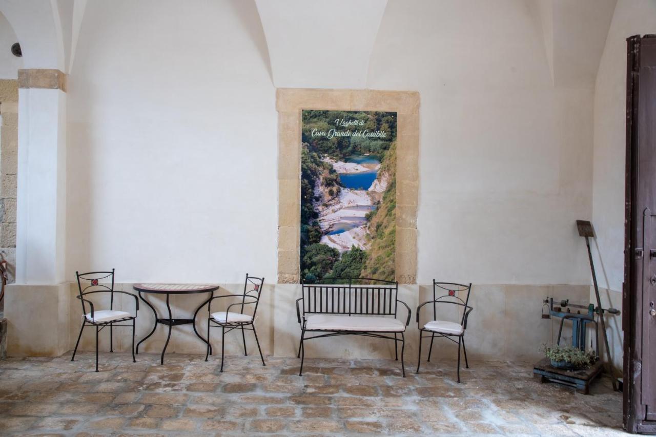 B&B Palazzo Loreto Avola Esterno foto